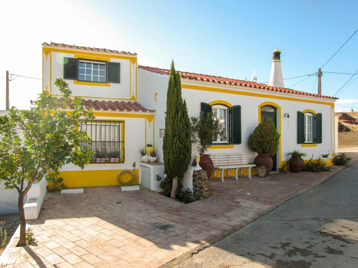 Charming Countryside Home With Fireplace & Patio 알쿠팀 외부 사진