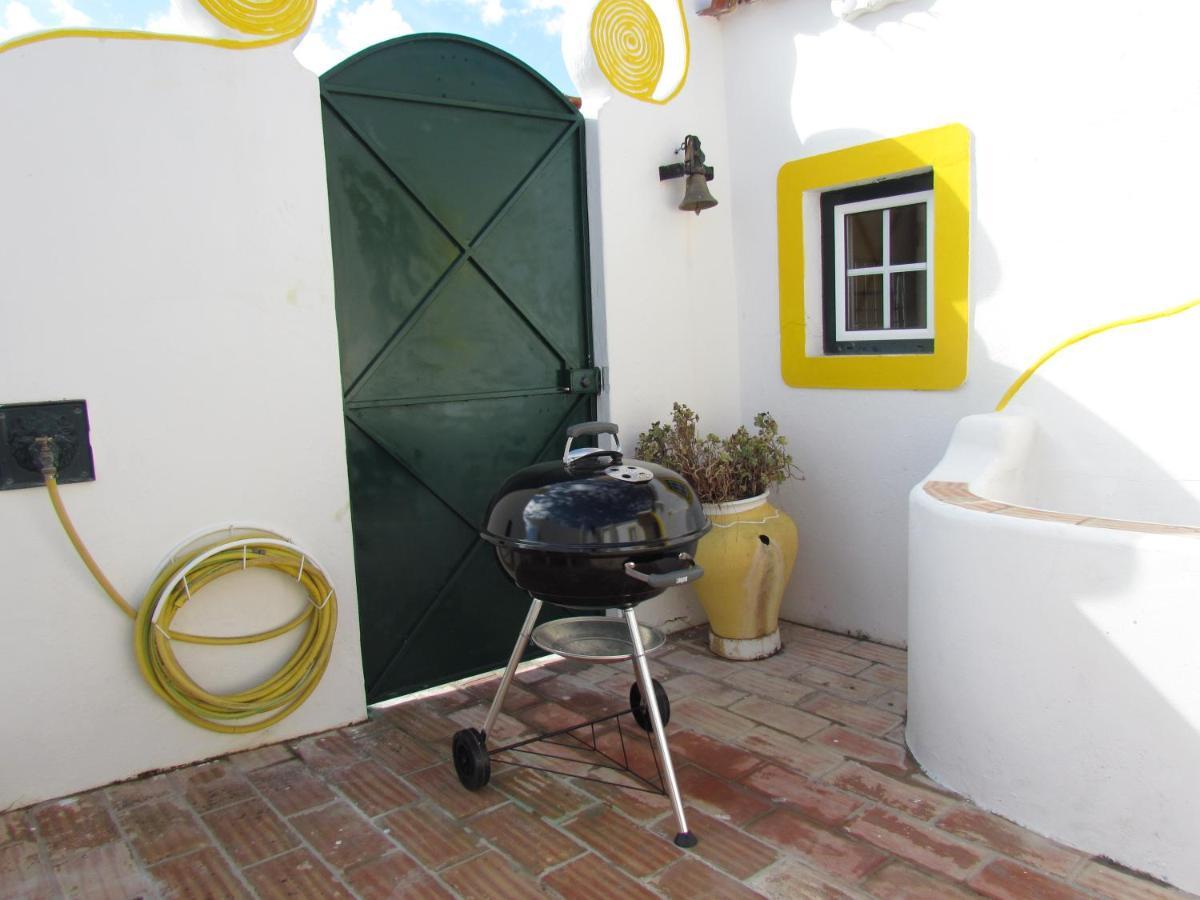 Charming Countryside Home With Fireplace & Patio 알쿠팀 외부 사진